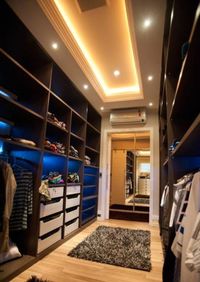 Большая открытая гардеробная комната с комбинированным наполнением Миасс